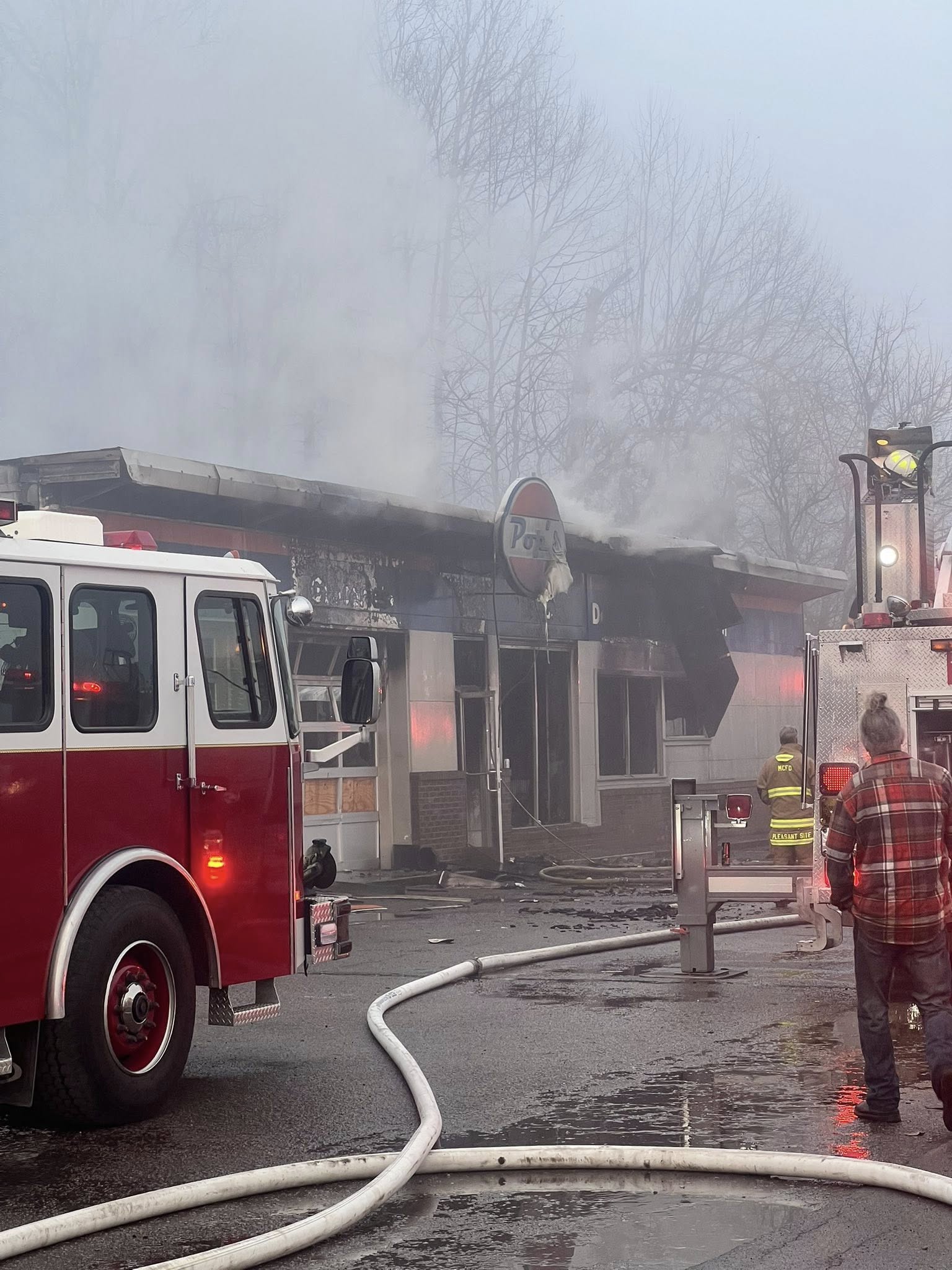 Fire destroys restaurant in Selmer - Talk-N West TN