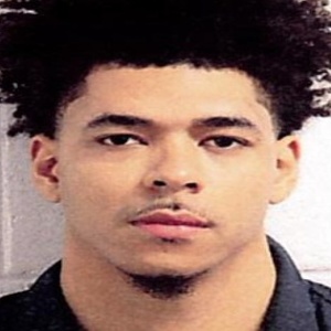 Hampton, Hollis Hakeem